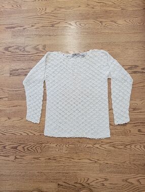 Christie & Jill  Long-Sleeve Crochet Top
